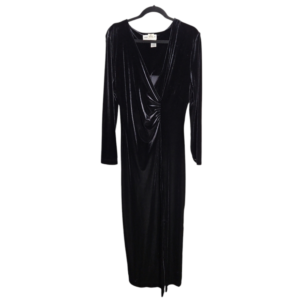 WOMEN'S DRESSY BETSY VINTAGE VELVET BLACK DRESS